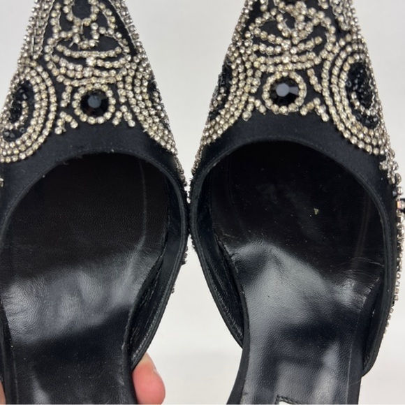 Manolo Blahnik Embellished Jewel Encrusted Crystal Carolyne Slingback Pumps - Picture 9 of 13